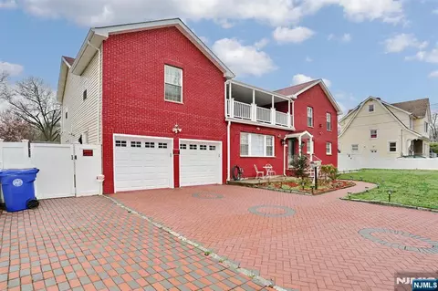 294 Coolidge Ave, Englewood, NJ 07631