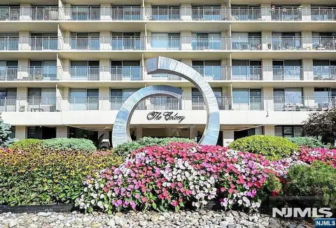 1530 Palisade Ave #23G, Fort Lee, NJ 07024