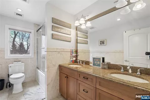 Bath - 50 Hemlock Dr, Paramus, NJ 07652 photo 3 of 6