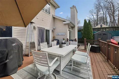 Exterior - 50 Hemlock Dr, Paramus, NJ 07652 photo 4 of 8