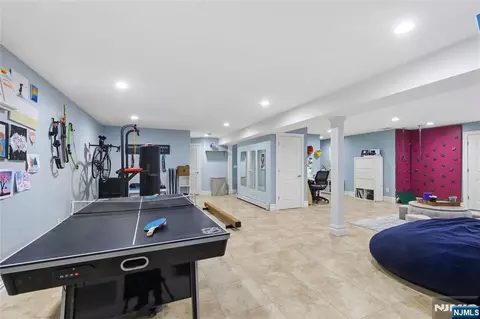 Other - 50 Hemlock Dr, Paramus, NJ 07652 photo 7 of 8
