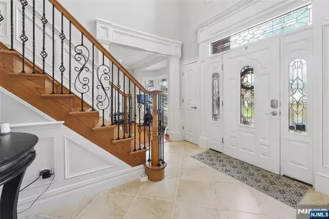 Entry Way - 50 Hemlock Dr, Paramus, NJ 07652 photo 4 of 5