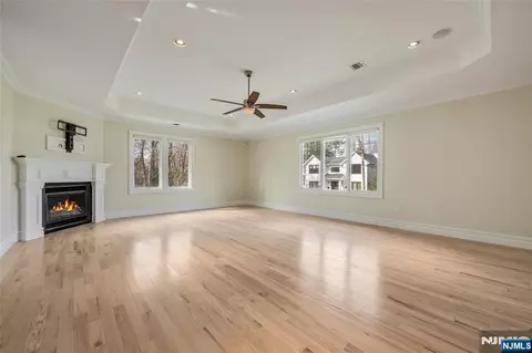 Living - 41 Sunset Rd, Demarest, NJ 07627 photo 5 of 5