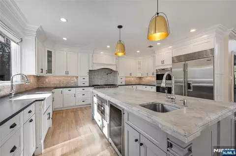 Kitchen - 41 Sunset Rd, Demarest, NJ 07627 photo 1 of 2