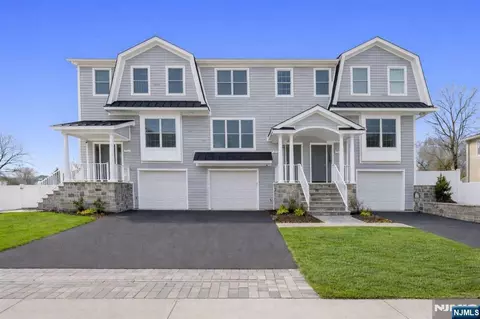 20 Zazzetti St #3, Waldwick, NJ 07463