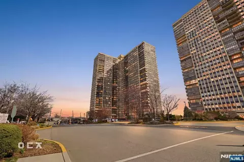 300 Winston Dr #1503, Cliffside Park, NJ 07010