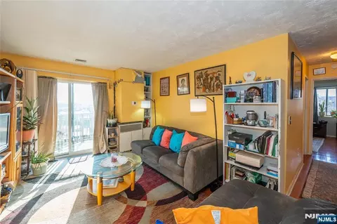Living - 75 Union St #5E, Hackensack, NJ 07601 photo 3 of 3