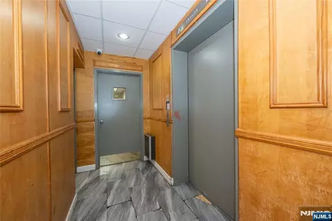 Entry Way - 75 Union St #5E, Hackensack, NJ 07601 photo 3 of 3