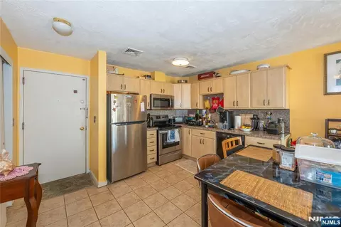 Other - 75 Union St #5E, Hackensack, NJ 07601 photo 3 of 6
