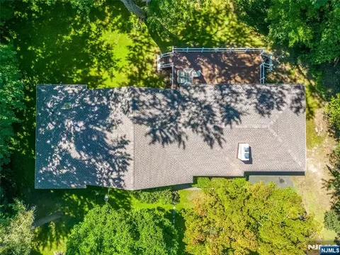 View/Area - 11 Sunset Rd, Demarest, NJ 07627 photo 2 of 2