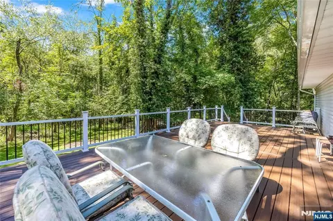 Exterior - 11 Sunset Rd, Demarest, NJ 07627 photo 9 of 13