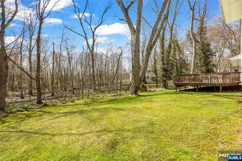 Exterior - 11 Sunset Rd, Demarest, NJ 07627 photo 8 of 12