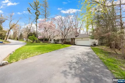 Exterior - 11 Sunset Rd, Demarest, NJ 07627 photo 2 of 12