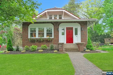 354 Liberty Ave, Hillsdale, NJ 07642