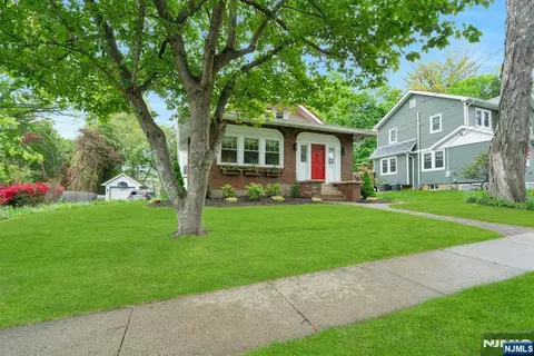 354 Liberty Ave, Hillsdale, NJ 07642