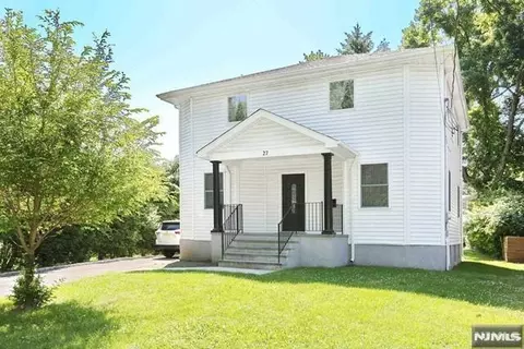 27 West St, Closter, NJ 07624
