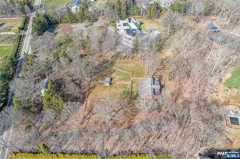 98 E Saddle River Rd, Saddle River, NJ 07458