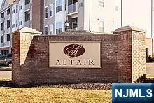 526 Bushes Ln, Elmwood Park, NJ 07407