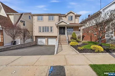 16 Arlington Blvd, North Arlington, NJ 07031