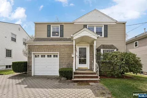 50 Beech St, Maywood, NJ 07607