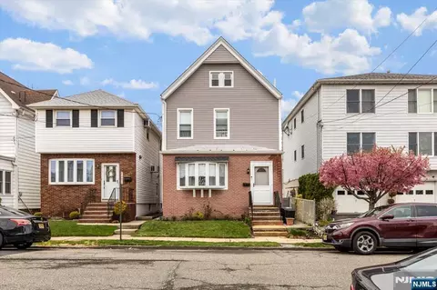 513 Hickory St, Kearny, NJ 07032