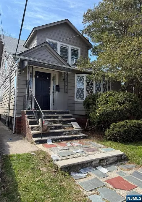 12-14 Hillcrest Rd, Maplewood, NJ 07040