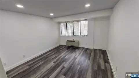 Living - 55 Clinton Pl #304, Hackensack, NJ 07601 photo 2 of 2