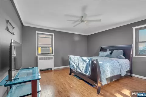 Bedroom - 208 Anderson St #S4C, Hackensack, NJ 07601 photo 2 of 3