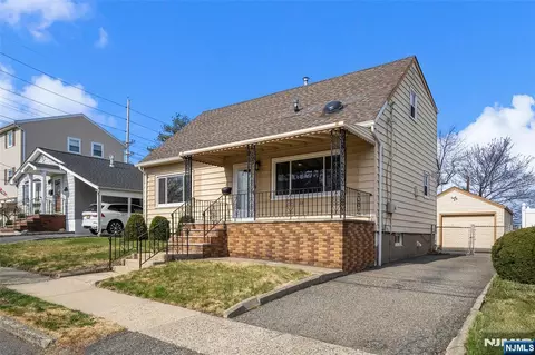 6 Carrie Rd, North Arlington, NJ 07031