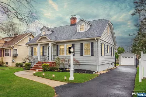 18 Saint Charles Ave, West Caldwell, NJ 07006