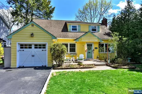 411 Prospect St, Ridgewood, NJ 07450