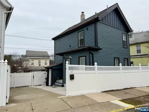 41 N 11th, Paterson, NJ 07522