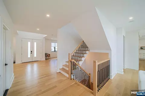 Entry Way - 144 Village Cir, Paramus, NJ 07652 photo 1 of 10