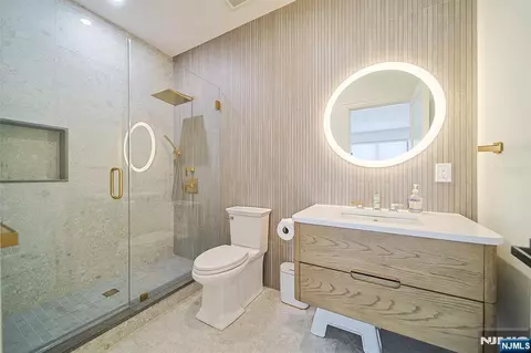 Bath - 144 Village Cir, Paramus, NJ 07652 photo 2 of 9