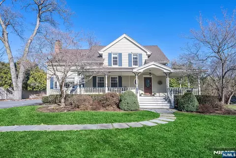164 Island Ave, Ramsey, NJ 07446