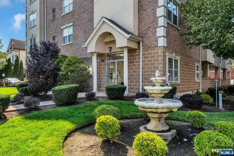 241 Union St #302, Hackensack, NJ 07601 photo 1