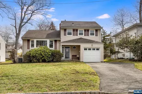 43 Forest Rd, Cedar Grove, NJ 07009