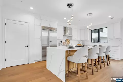 Other - 28 Skye Dr, Paramus, NJ 07652 photo 6 of 11