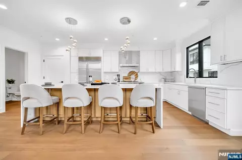 Other - 28 Skye Dr, Paramus, NJ 07652 photo 5 of 11