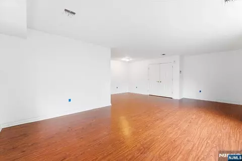 179 Roseland Ave, Caldwell, NJ 07006