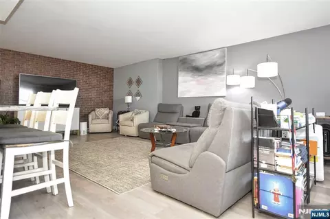 Living - 301 Beech St #2F, Hackensack, NJ 07601 photo 3 of 3