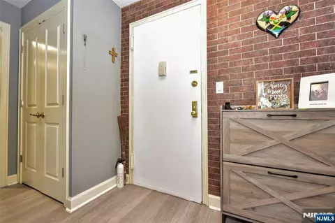 Entry Way - 301 Beech St #2F, Hackensack, NJ 07601 photo 1 of 2