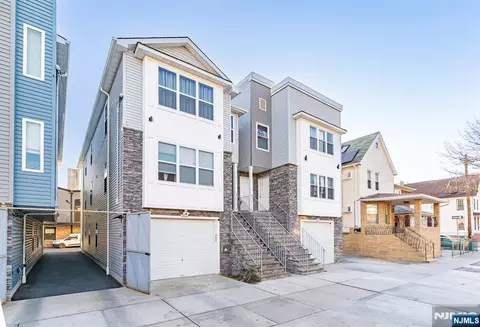 266 2nd Ave, Newark, NJ 07107