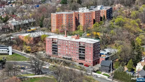 415 Claremont Ave #C001D, Montclair, NJ 07042