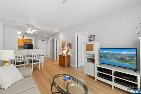 Living - 189 Forest Ave #108, Paramus, NJ 07652 photo 1 of 1