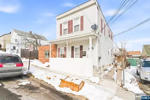 135 Dixon Ave, Paterson, NJ 07501