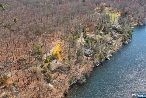 Other - 27 Middle Rd, Haskell, NJ 07420 photo 10 of 16