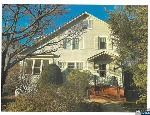333 Elm, Leonia, NJ 07605