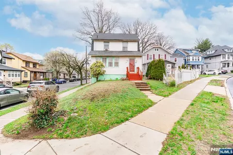 788 Lyons Ave, Irvington, NJ 07111