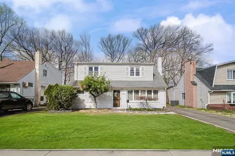 907 Spring Valley Rd, Maywood, NJ 07607